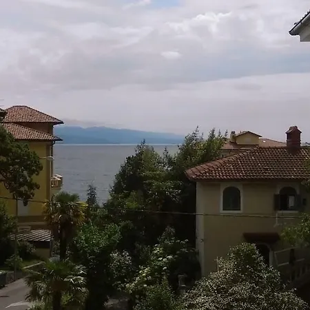 Apartman Opatija Apartment *
